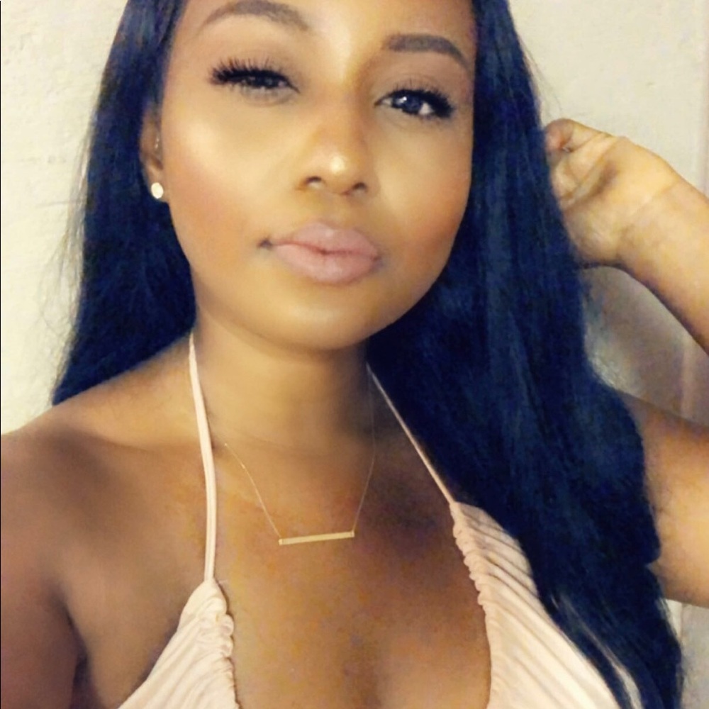 Meet your Porsher Daphnee